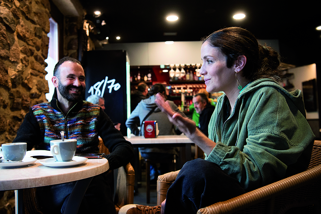 Askatzailea da norbere iritziaren mediokritatea edo malgutasuna onartzea Askatzailea da norbere iritziaren mediokritatea edo malgutasuna onartzea