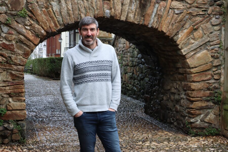 Umorezko bertsoa eta lagun giroa gustatzen zaizkit Umorezko bertsoa eta lagun giroa gustatzen zaizkit